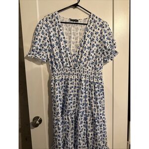 SHEIN Women Blue White Floral Tiered Sundress Smocked Waist XL
